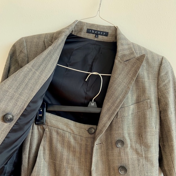 Vintage Theory 2 Piece Suit - Picture 4 of 4